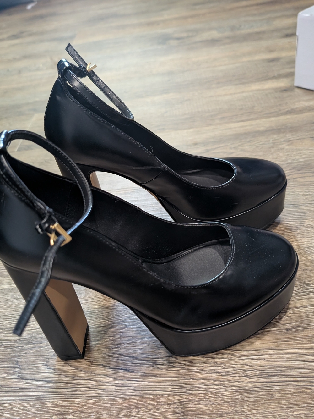 Aldo Black Platform Mary Jane Pumps - Picture 5 of 7